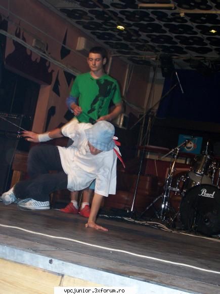 bboy pikaciu` spectacol sundays club