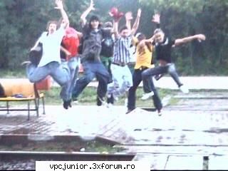 fara reclama k primim amenda wa :rotfl:  :rotfl: golani 2 :d